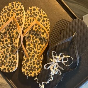 Two Pairs New Old Navy Flip Flops